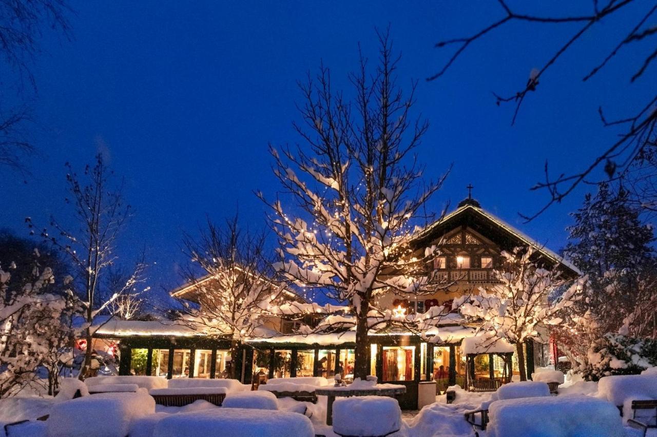 Landhaus Hotel Wolfratshausen Exteriör bild